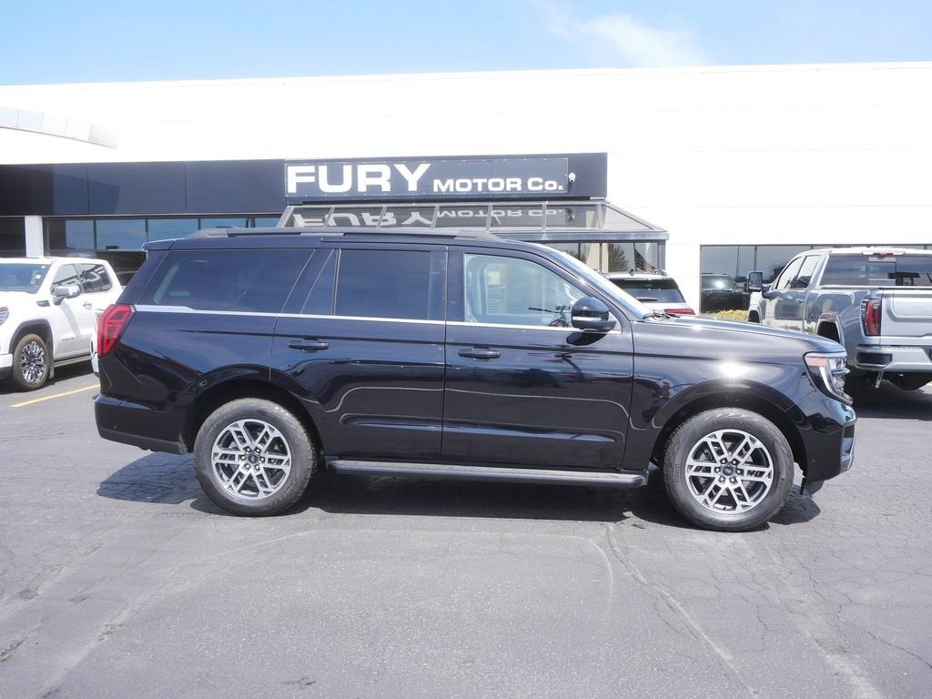 2025 Ford Expedition Active in Black — front three-quarter view