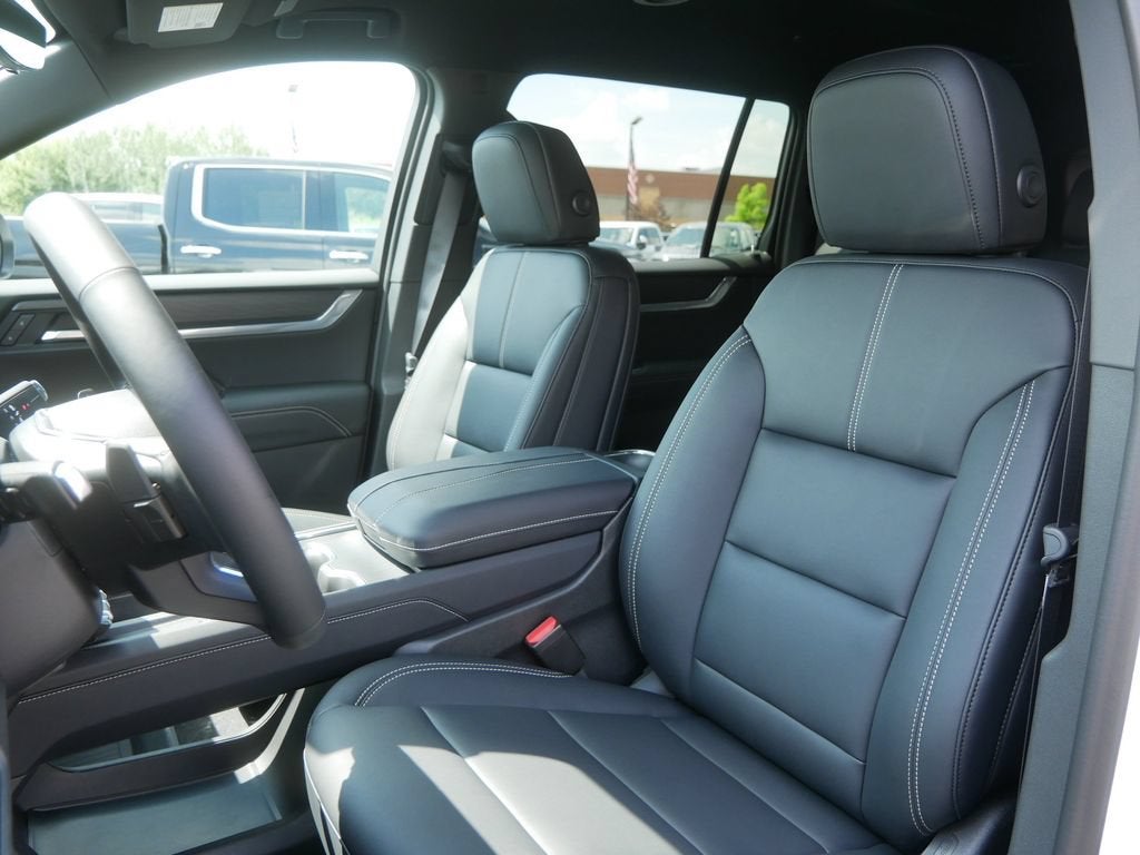 2026 GMC Acadia — detail view
