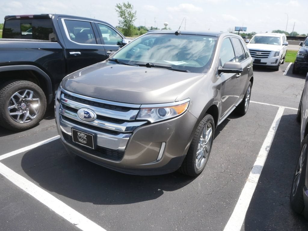 2014 Ford Edge SEL in Gray — front three-quarter view