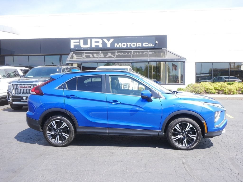 2024 Mitsubishi Eclipse Cross SE in Blue — front three-quarter view